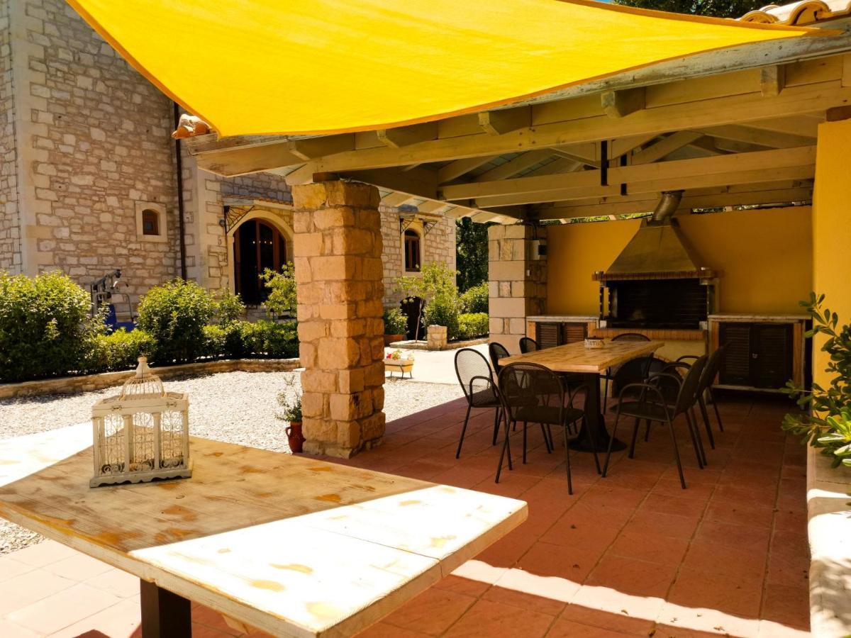 Villa Ermis - The Cretan Castello Kastellos ภายนอก รูปภาพ