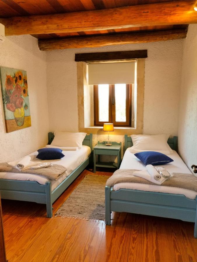 Villa Ermis - The Cretan Castello Kastellos ภายนอก รูปภาพ