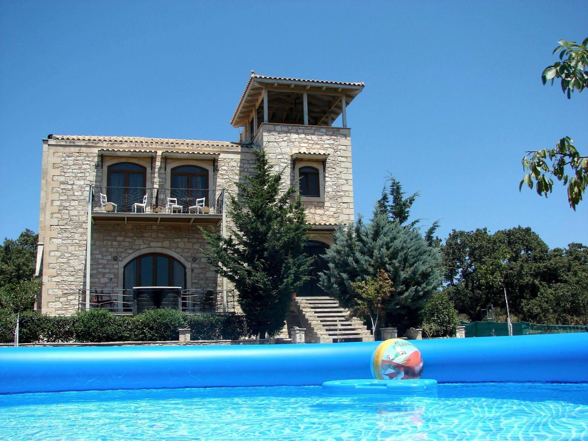 Villa Ermis - The Cretan Castello Kastellos ภายนอก รูปภาพ